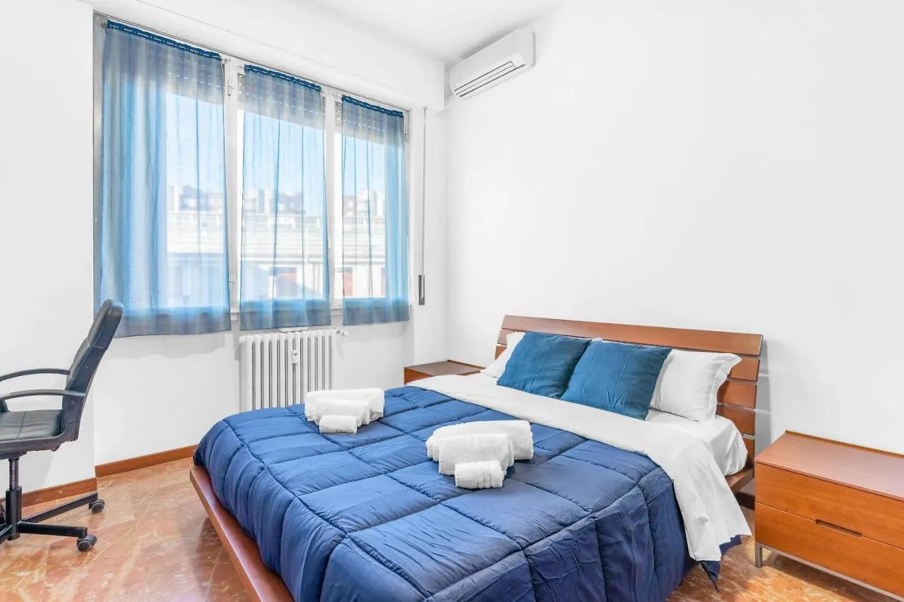 Appartamento Zona Navigli - Smart House Con Tv 50 E Fast Wifi Milano